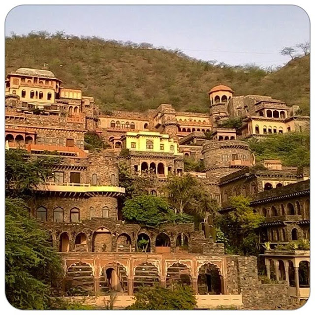 Neemrana Fort Palace