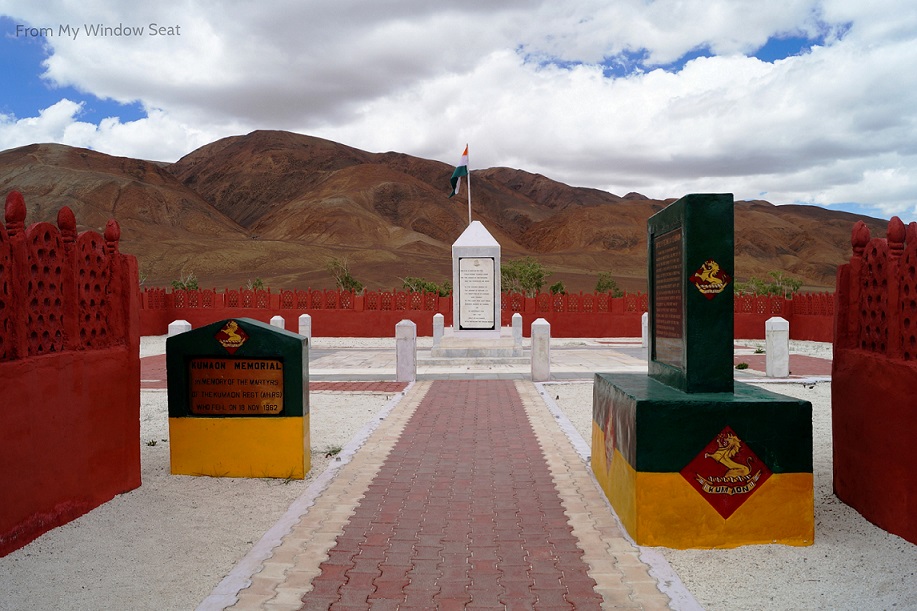 Rezang La, Rezang La Memorial, Ladakh, Jammu and Kashmir, Chushul, Chushul Valley, Indo-China War 1962, India, China, Road Trip, Pangong Tso, Khardung La, Highest Blogger Meet, #HighestBloggerMeet, #AageSeRight, Travel Blogger, Scout My Trip, OYO, OYOnauts