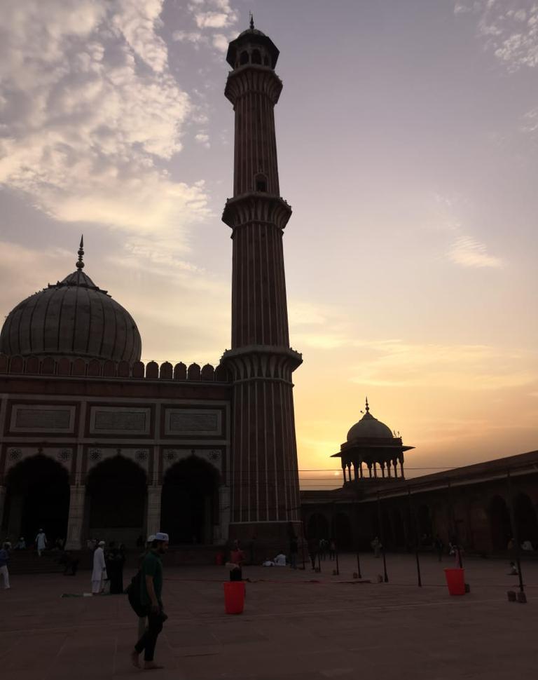 Jama Masjid, Ramzan, Ramadan, Iftar, Jama Masjid Metro Station, Incredible India, Travel Blogger, Ragini Puri, Delhi, New Delhi, Heritage, Delhi Heritage, From My Window Seat, Travel Blog, 